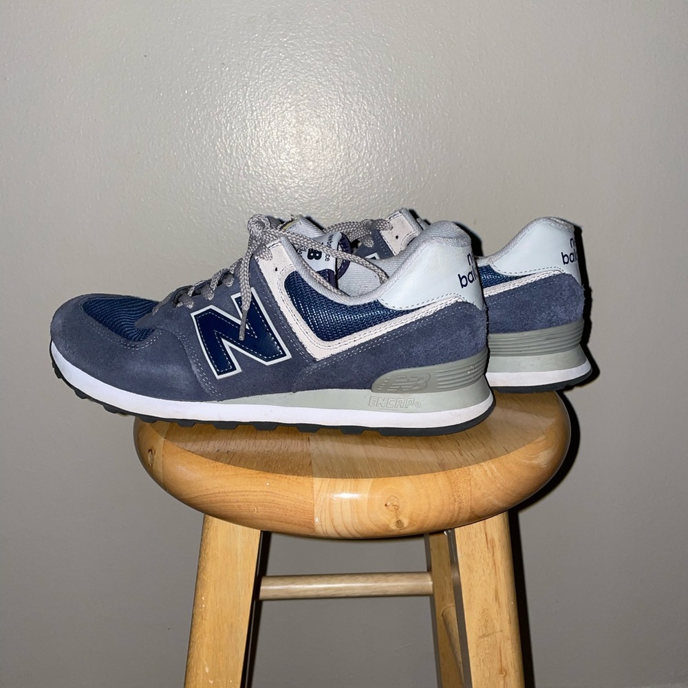 New Balance Men's 574 V2 Evergreen Sneaker